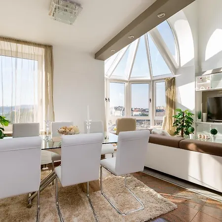 Panorama Dream W 3bdr, Ac, Garage * Budapeste