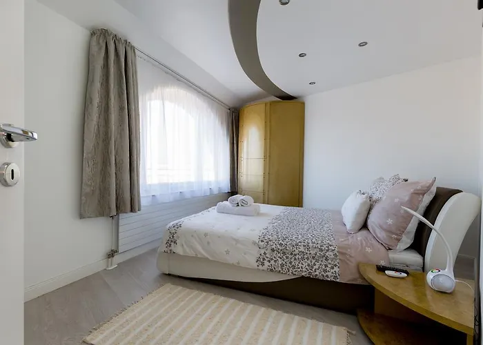 Panorama Dream W 3bdr, Ac, Garage Apartament