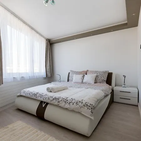 Panorama Dream W 3bdr, Ac, Garage Budapest